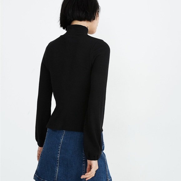 Madewell - Bubble-Sleeve Swing Turtleneck - Picture 2 of 6
